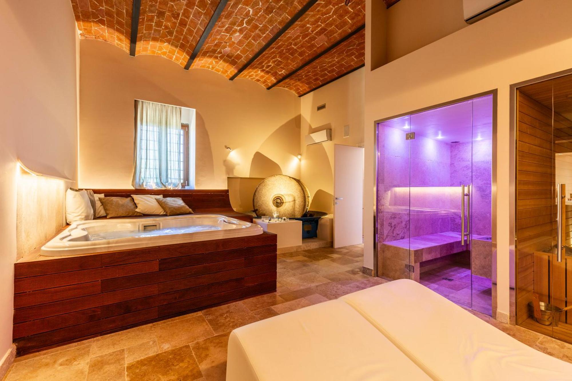 Agriresort & Spa Fattoria I Ricci Виккьо Экстерьер фото